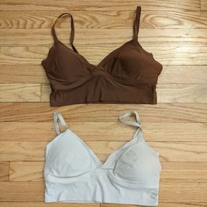 Abercrombie Next To Naked V Neck Bralette Pair